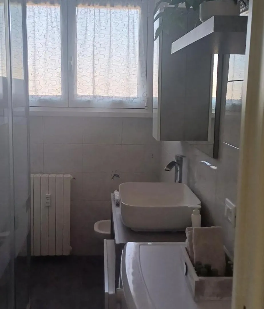 Battisti 2 Apartment Senago